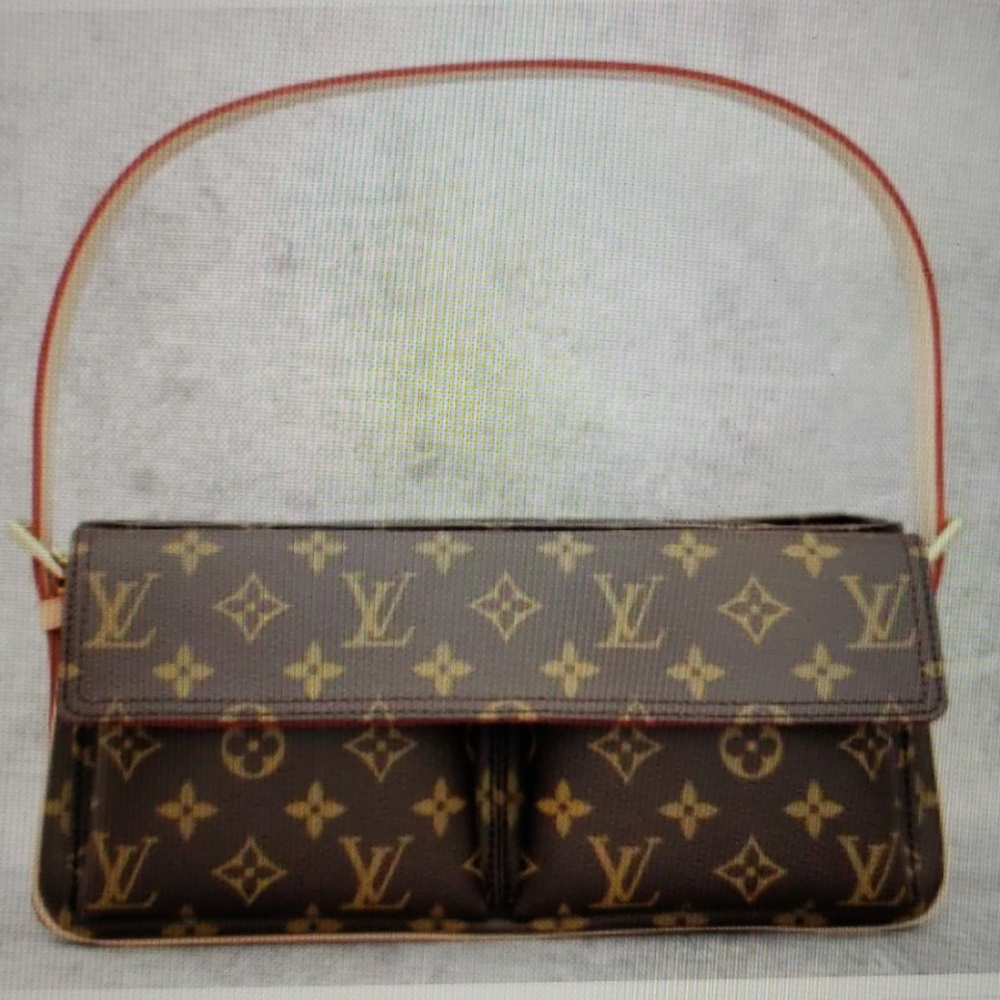 Louis Vuitton Monogram Canvas Vuva Cite Mm